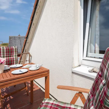 Haus Coordes 04 Апартаменты *